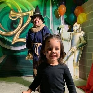 Meet your Posher, Joan